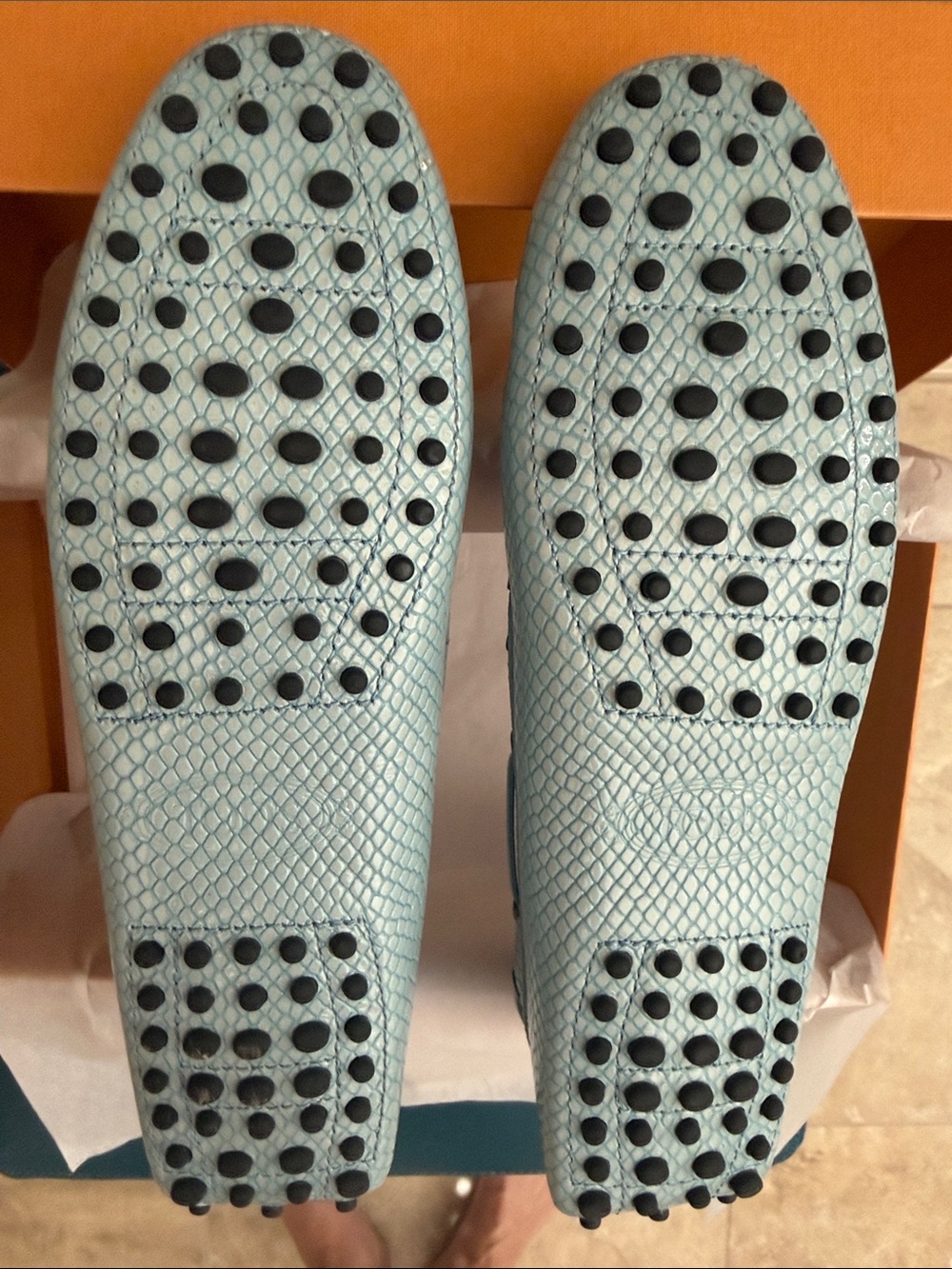 TOD'S Leather Loafers Gommino Driving Shoe Pale Blue EU-Sz 39 US 8.5-9 - Picture 11 of 16